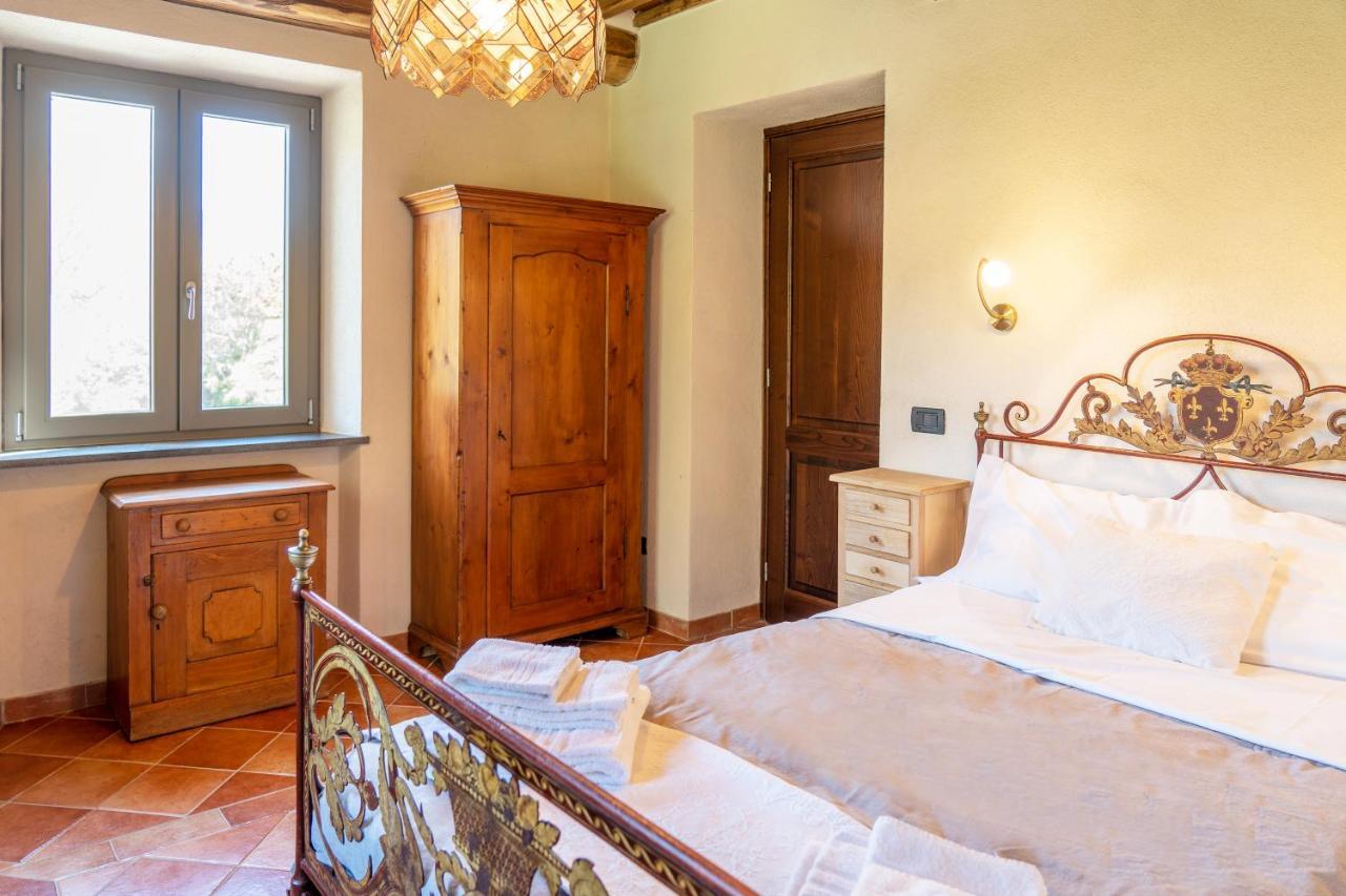 Fenice - Elegant Villa Borgo a Mozzano